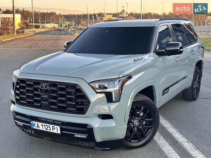 Toyota Sequoia 2023