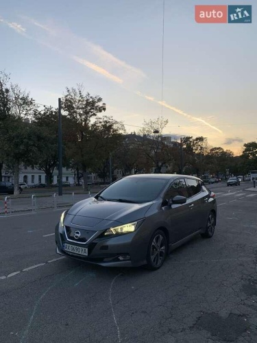 Nissan Leaf 2018