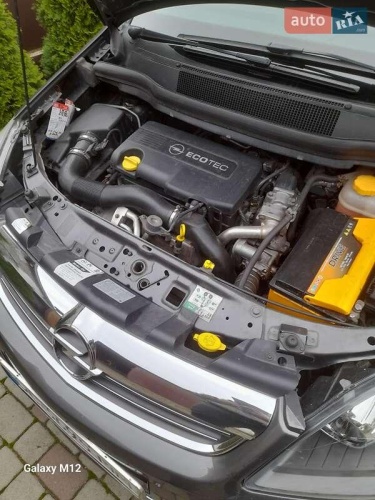 Opel Zafira 2011