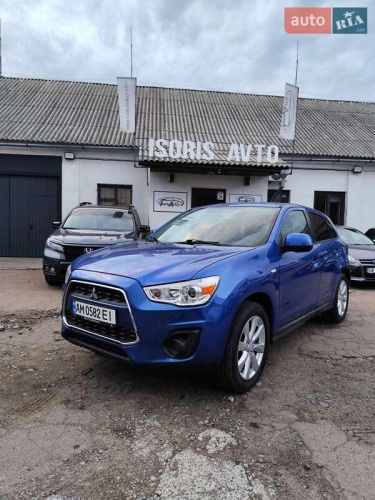 Mitsubishi Outlander Sport 2015