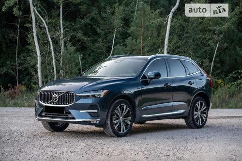 Volvo XC60 2022