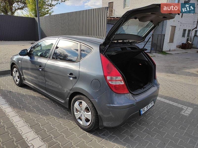 Hyundai i30 2011