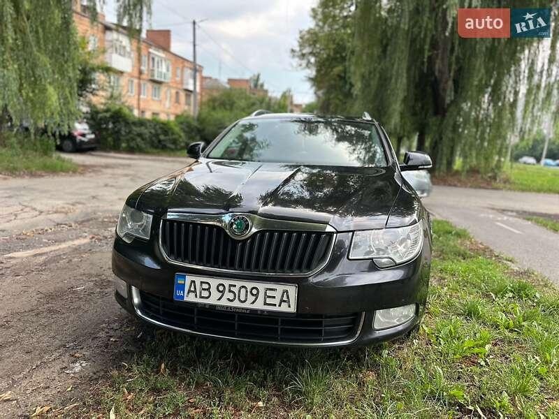 Skoda Superb 2012