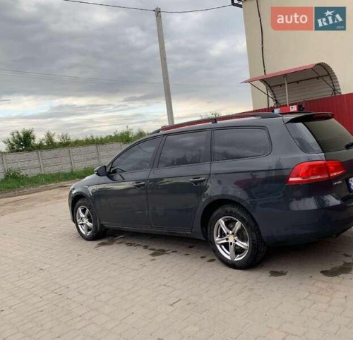 Volkswagen Passat 2011