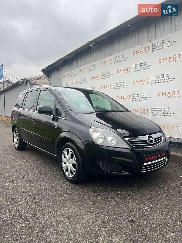 Opel Zafira 2012