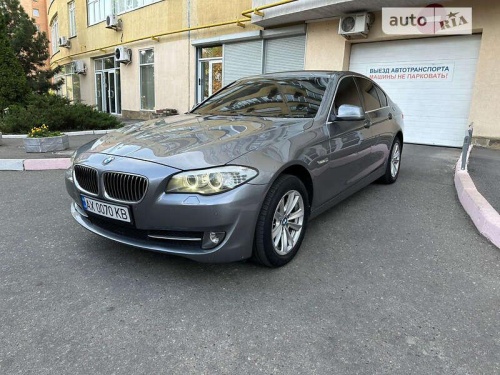 BMW 5 Series 2011