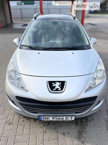 Peugeot 207 2009