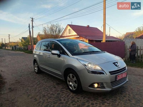 Peugeot 5008 2010