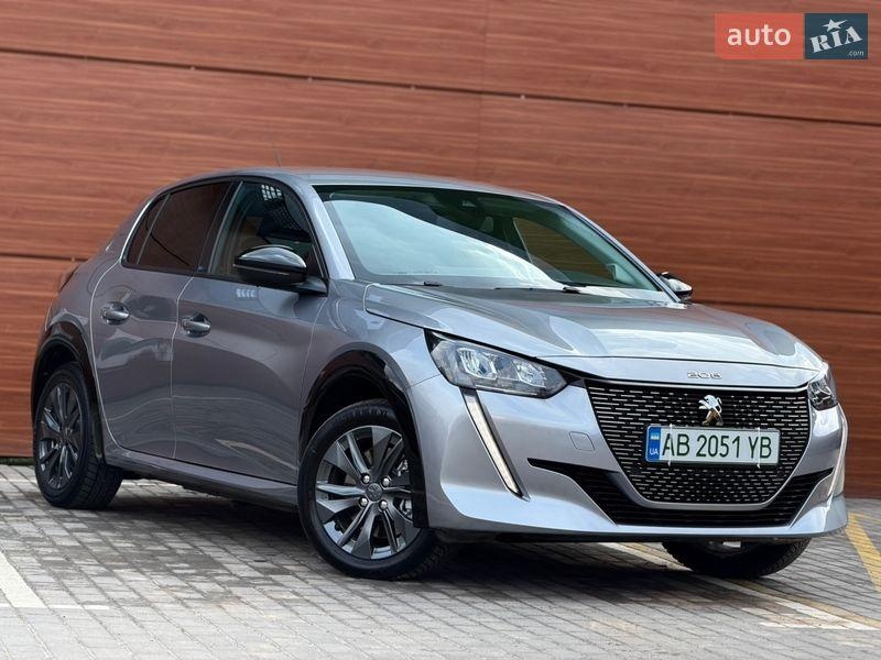 Peugeot e-208 2022