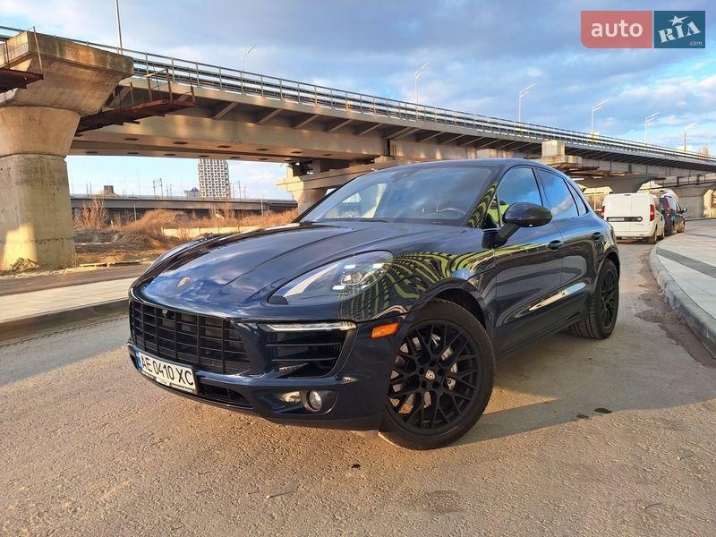 Porsche Macan 2016