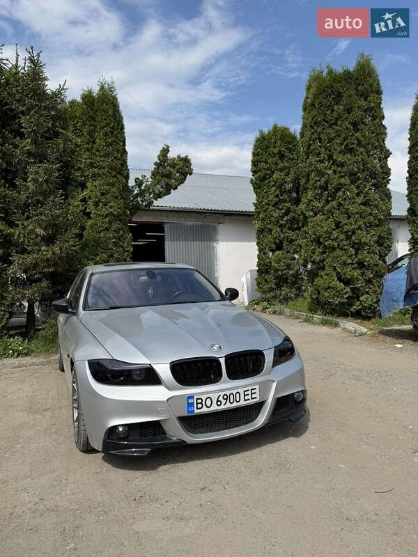 BMW 3 Series 2010