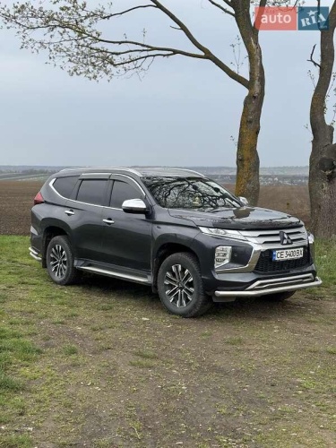 Mitsubishi Pajero Sport 2021
