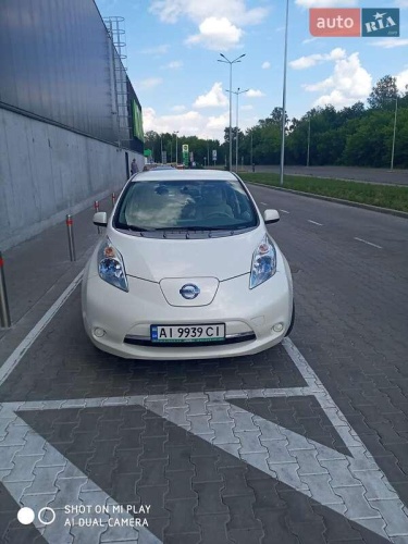 Nissan Leaf 2014
