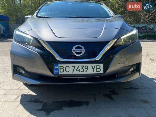 Nissan Leaf 2021