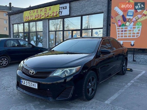 Toyota Camry 2014