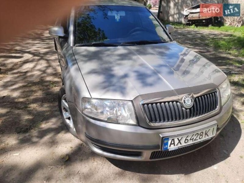 Skoda Superb 2007