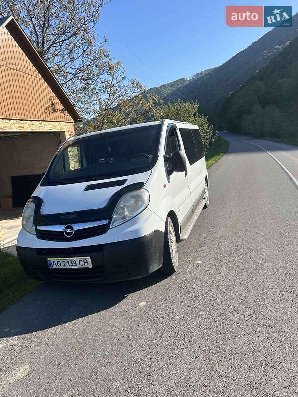 Opel Vivaro 2013
