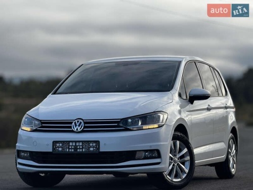 Volkswagen Touran 2016