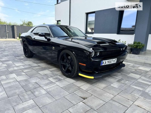 Dodge Challenger 2020