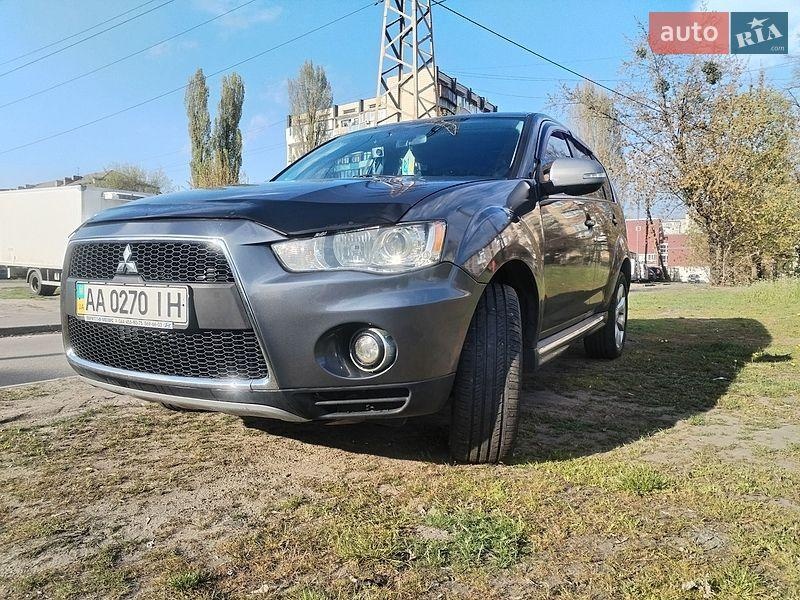 Mitsubishi Outlander 2010