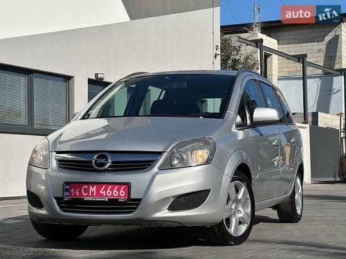 Opel Zafira 2014