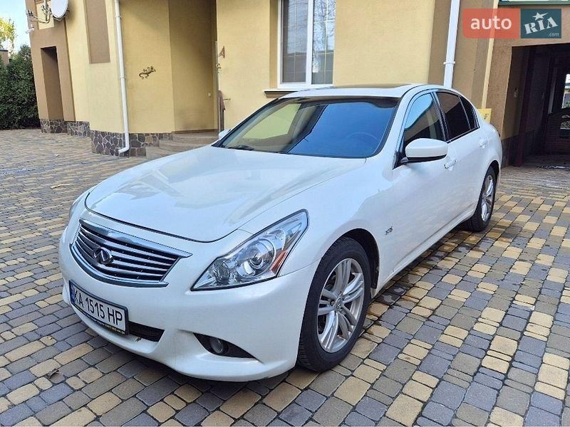 Infiniti Q40 2014