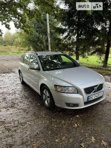 Volvo V50 2010