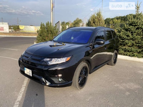 Mitsubishi Outlander 2018