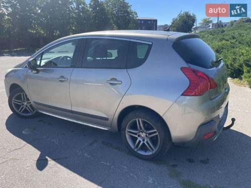 Peugeot 3008 2013