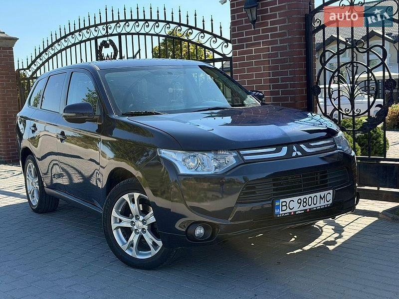 Mitsubishi Outlander 2013