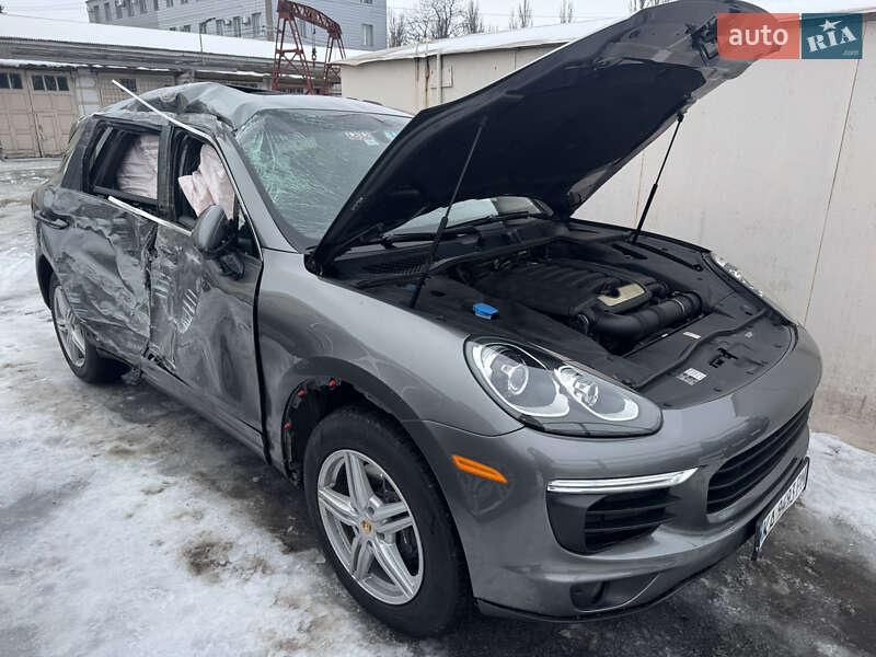 Porsche Cayenne 2015