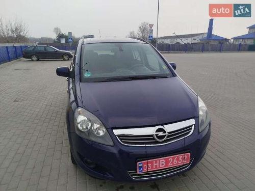 Opel Zafira 2012
