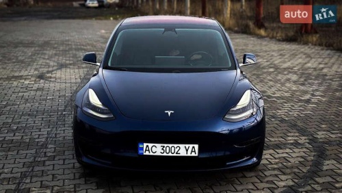 Tesla Model 3 2018
