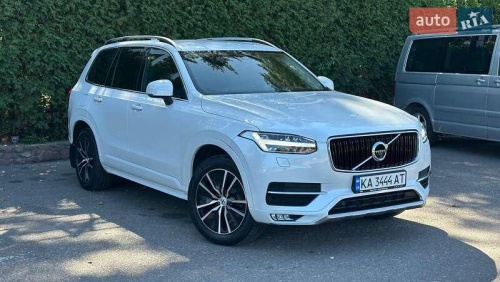 Volvo XC90 2019