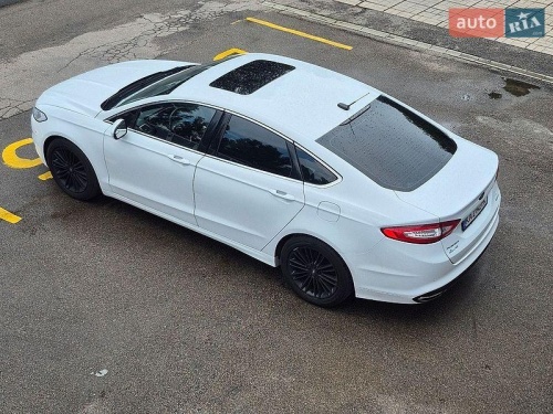 Ford Fusion 2016