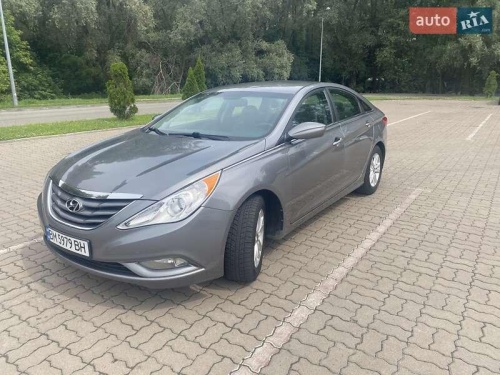 Hyundai Sonata 2012