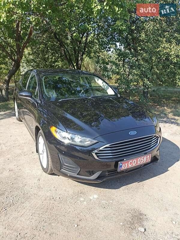 Ford Fusion 2019