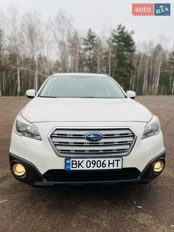 Subaru Legacy 2015