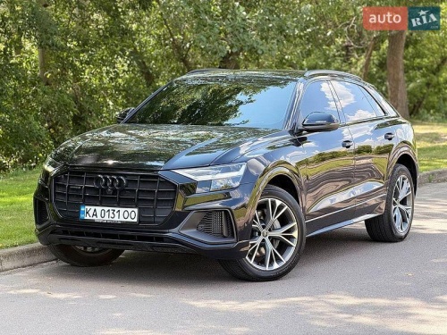 Audi Q8 2021