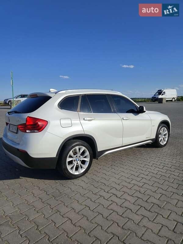 BMW X1 2011