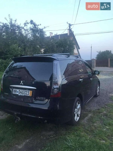 Mitsubishi Grandis 2008