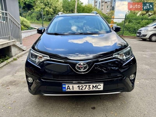 Toyota RAV4 2016