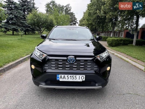 Toyota RAV4 2021