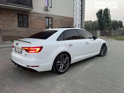 Audi A4 2018