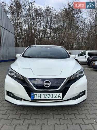 Nissan Leaf 2021