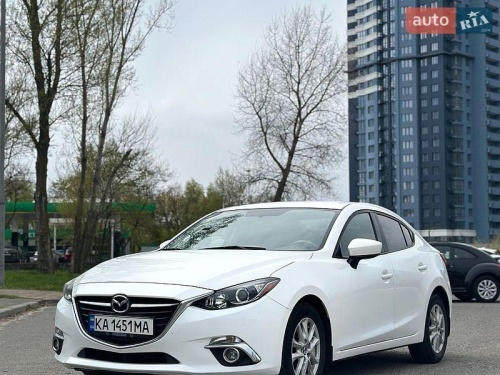 Mazda 3 2015