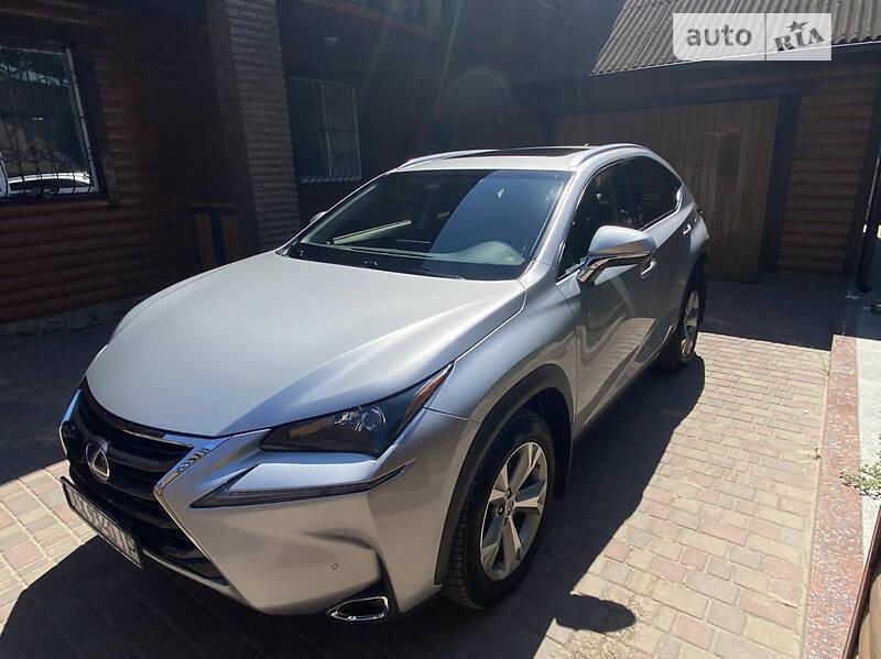 Lexus NX 2017