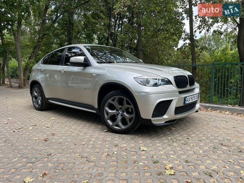 BMW X6 2011