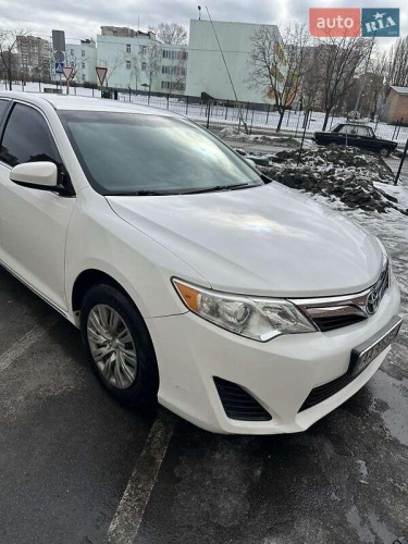 Toyota Camry 2012