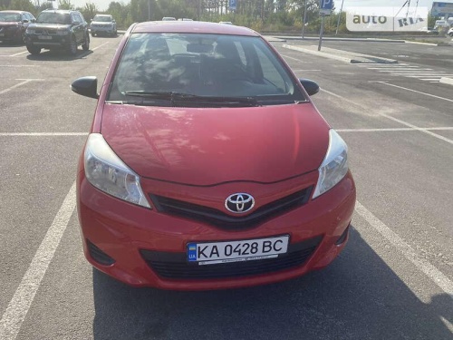 Toyota Yaris 2012